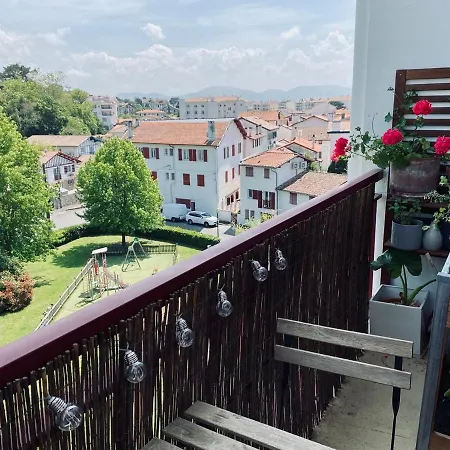 Apartmán Joli Duplex A 5 Min De La *